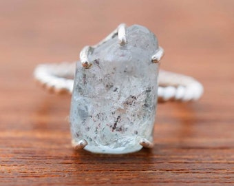 Raw Aquamarine Ring in 925 Sterling Silver, Silver Ring, Dainty Ring, Artisan Ring, Sterling Ring, Silver Ring, Rough, Uncut Stone, Gift Her