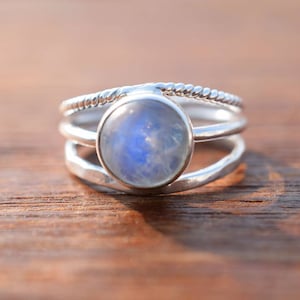 Rainbow Moonstone Ring in 925 Sterling Silver,Silver Ring, Moonstone Ring, Artisan Ring, Sterling Ring, Unique Silver Band, Gift For Her