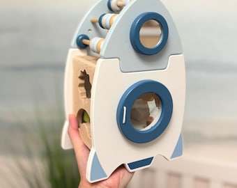 ¡OFERTA! Cohete de madera para bebé, niño pequeño, idea de regalo, juguete con nombre personalizado, regalo de primer cumpleaños para sobrino y nieto, juguete aeroespacial.