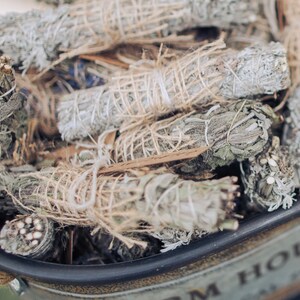 Levander sage worwood bundles natural herbal handmade incense