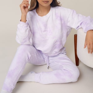 Lavender Pastel Purple Tie Dye Sweats Jogger and Sweatshirt Crew Neck Set Womens Matching Loungewear image 2