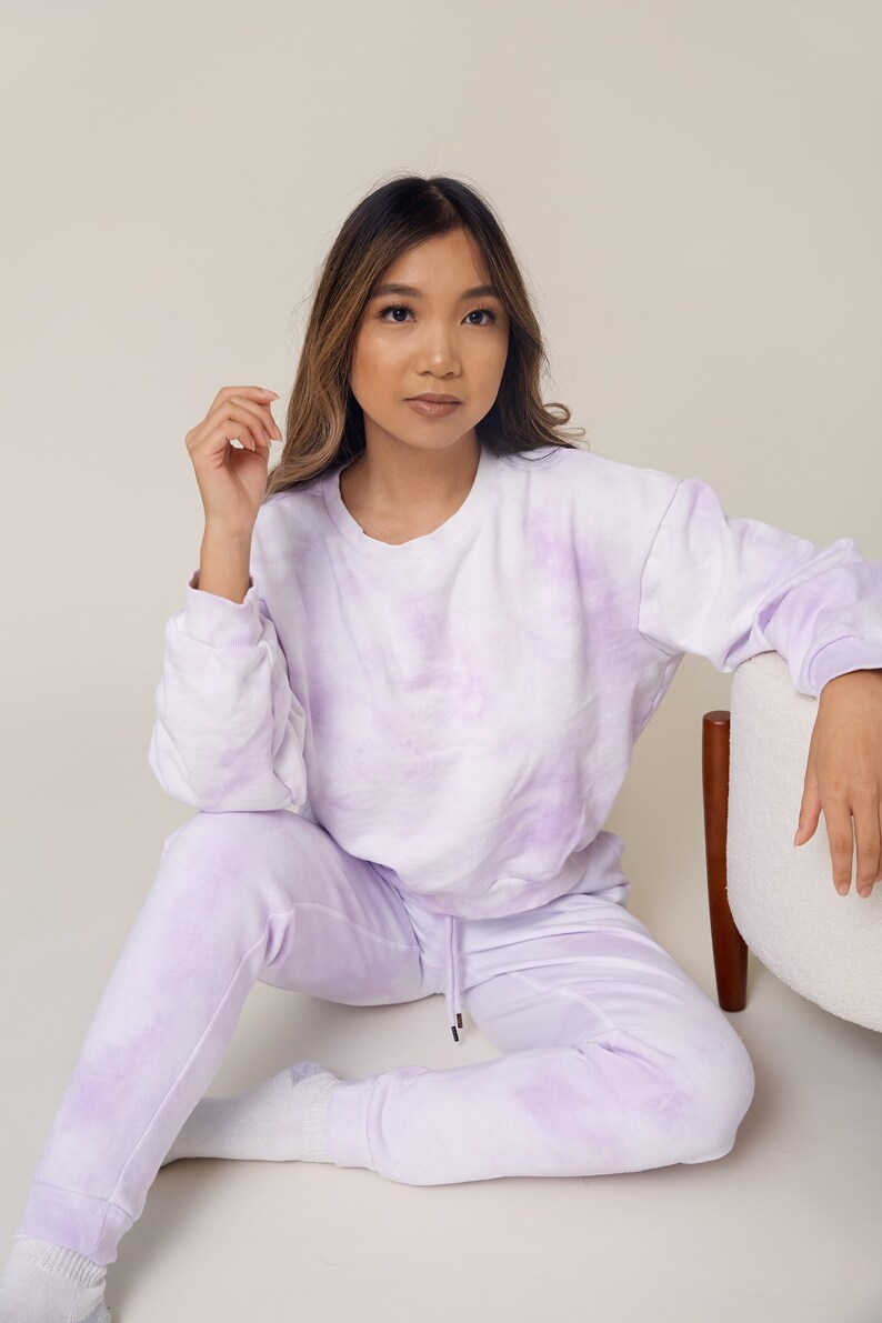 Lavender Pastel Purple Tie Dye Sweats Jogger and Sweatshirt Crew Neck Set Womens Matching Loungewear image 2