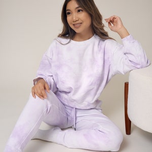 Lavender Pastel Purple Tie Dye Sweats Jogger and Sweatshirt Crew Neck Set Womens Matching Loungewear image 5