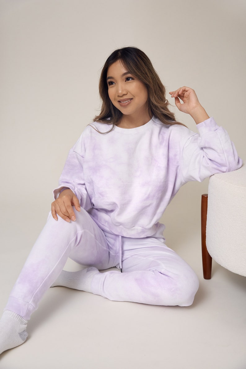 Lavender Pastel Purple Tie Dye Sweats Jogger and Sweatshirt Crew Neck Set Womens Matching Loungewear image 5
