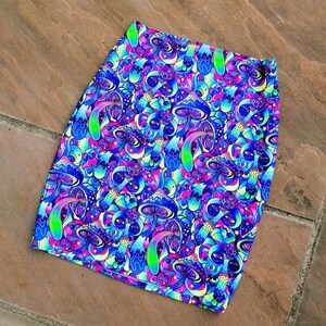 Psychedelic Crop Top UV Rave Outfit Festival Rave Fashion Trippy Magic Mushroom Bralet and Skirt Co-ord Pastel Goth