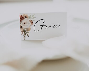 15  White Name Place Cards With Heart Cutout 