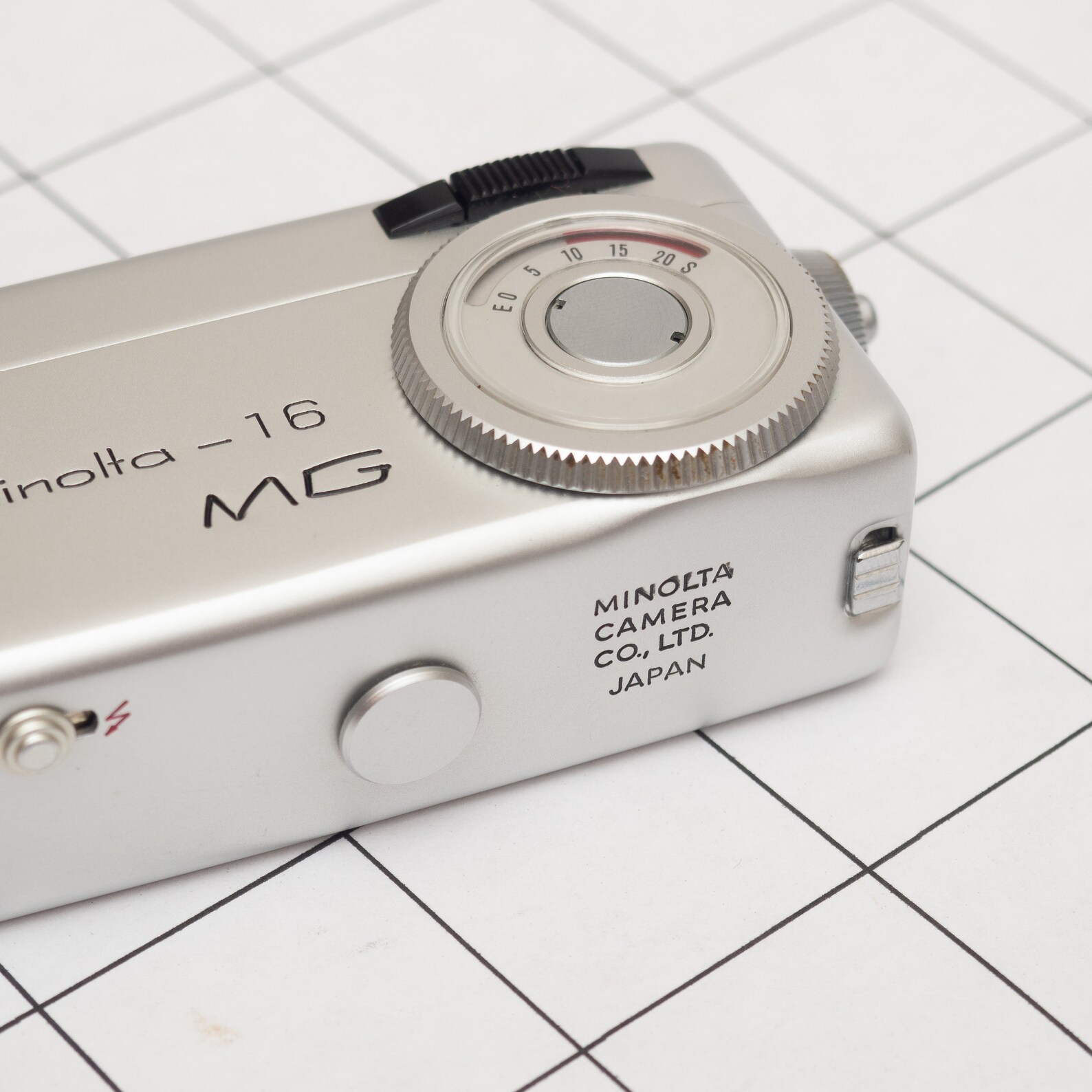 minolta 16 camera value