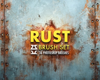 Op de afbeelding: Een roestige metalen achtergrond met een gele tekstoverlay die "RUST BRUSH SET 36 PHOTOSHOP BRUSHES" luidt.