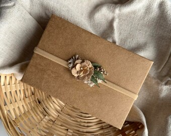 Bandeau de nylon floral Margot, fleurs séchées, artificielles (printemps, baptême, mariage, fête, shower, photo, bébé, fille, femme)