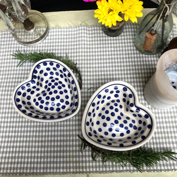 Set of 2 Vintage Adorable Heart-Shaped Ceramic Bowls. Can Hang on Wall, Made in Poland.
