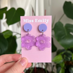 Flower Acrylic Earrings - Purple Glitter