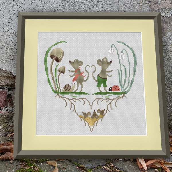 Cross stitch pattern mouse heart Instructions for embroidery PDF download