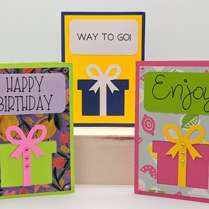 Prsent Gift Card Greeting and Envelope SVG Cut File, Greeting Card SVG, Digital File