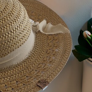 Summer Hat, Magnolia image 3