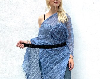 Boho Leinenschal Blau | Lockeres Netzoberteil, Strandüberzug, leichter Brautwickel, Strandkleidung aus Leinen, durchsichtiger Sommerponcho, Leinenschals