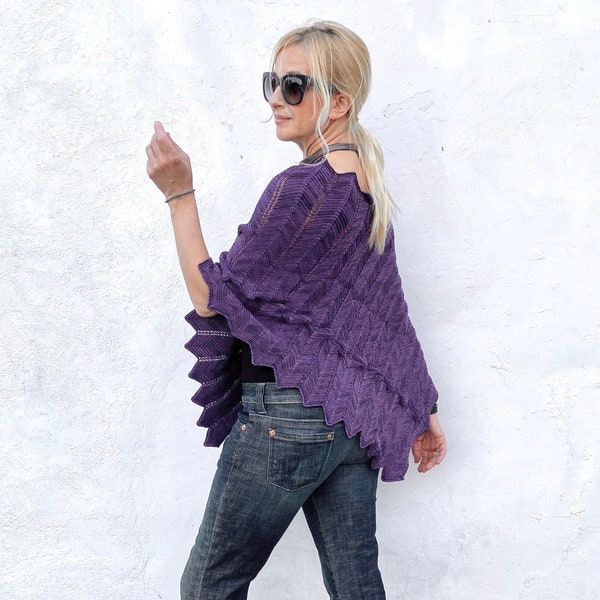 WINNY LACE JACQUARD FRONT OPEN KNITTED CAPE main image 1