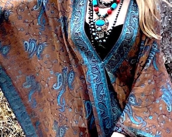 Teal Rust Paisley kimono cape with snaps button, oversized reversible cardigan duster, 4Xl- 6XL plus size poncho cover up, silky boho coat.