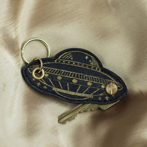 UFO Swivel Key Case