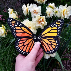 Monarch Butterfly Skate Wings