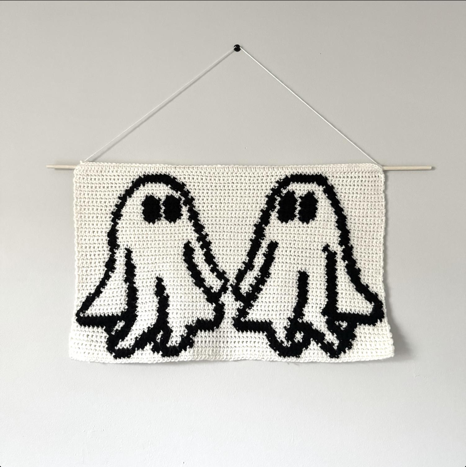 Crochet Tapestry Pattern - The Ghosty Duo - Spooky and Cute, Black and White - Crochet Wall Hanging Decor - PATTERN ONLY!
