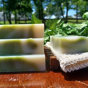 Moisturizing Apothecary Soap Bar / Natural & Handmade / Madi&#39;s White Tea Mint Soap