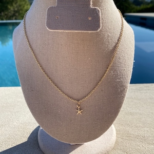 Gold Starfish Charm Necklace, Starfish Necklace, Starfish Jewelry, Gold Starfish Necklace, Teen Jewelry, Women&#39;s Jewelry, Gold Necklace