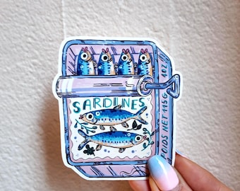 Autocollant Boîte de Sardines – Sticker Fait Main en Mat, Brillant ou Holographique