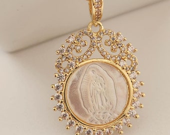 Dainty Virgen de Guadalupe Necklace, mother of pearl medal with the image of the Virgin of Guadalupe, Catholic Necklace, Virgencita Necklace