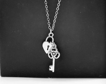 Heart Padlock and Key Necklace, Couples Heart and Key Necklace, Gifts for Women, Silver Chain Charm, Valentine's Jewellery Gift