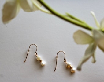 Pearl and bead Drop Earrings | 14k Gold Filled | Real Pearls | Jewelry Gift | Waterproof Gold Earring | Sustainable Jewelry