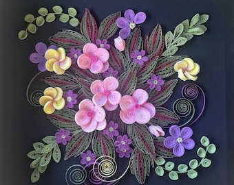 Arte de pared con filigrana de flores de frangipani, decoración hecha a mano enmarcada