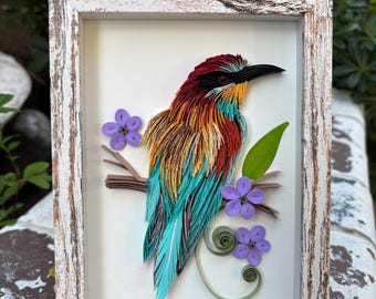 Arte de quilling de papel con pájaros coloridos, decoración de pared de pájaros hecha a mano, obra de arte inspirada en la naturaleza