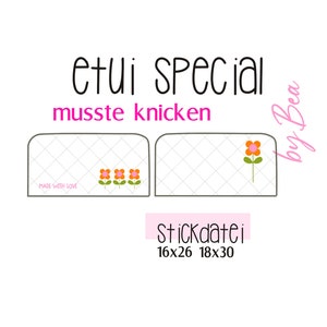May include: A set of two quilted fabric phone cases with a floral design. The cases are available in two sizes: 16x26 and 18x30. The text "etui special musste knicken by Bea" is printed on the top of the image.