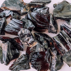 Obsidiana negra en bruto - Calidad A - Cristales curativos - Lote de 8 oz, 1 libra, 2 libras imagen 1