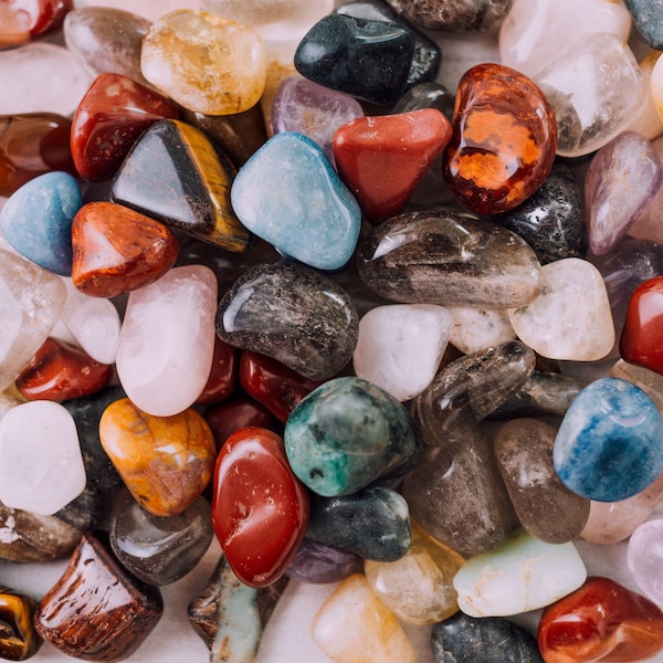 Natural Tumbled Stones Mix- Healing Crystals - Bulk Crystals for Jewelry, Crafting, Wire Wrapping - Tumbled Stones and Crystals