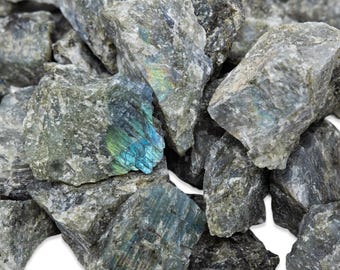 Raw Labradorite Crystal - Raw Labradorite Stone - Rough Labradorite Crystal - Natural Labradorite Stone - Raw Labradorite Rough Stones