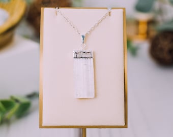 Selenite Pendant Silver Plated, Selenite Jewelry, Selenite Necklace, Gift, Raw Selenite Crystal, Healing Crystals