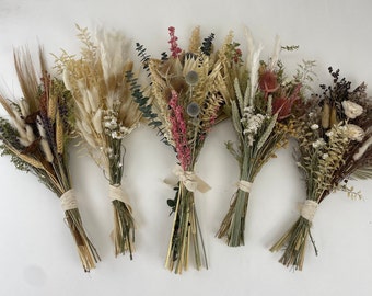 Boho Dried Flower 18" Bouquets