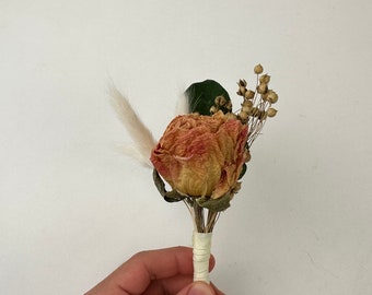 Custom Wedding Boutonniere