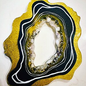 Agate Slice Tray, Geode Tray, Jewelry Tray,Candle Holder, Vanity and Beside Tray, Beautiful Black and Gold with Crystal Quartz