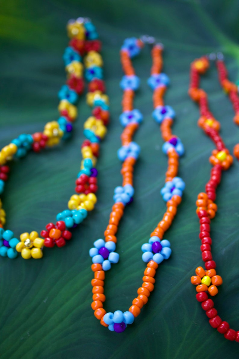 aesthetic seed bead necklace