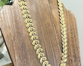 Vintage Avon Goldtone Necklace, Lightweight Statement Jewelry
