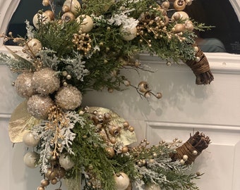 Christmas wreath, Gold wreath, Crescent wreath, grapevine wreath, holiday wreath, New Year’s wreath, Ornament wreath, Pearl wreath