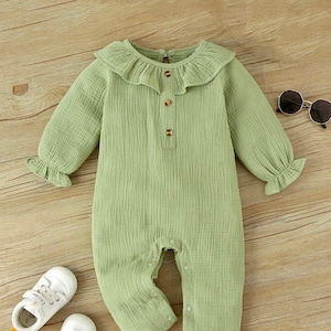 Baby Clothes•Baby Girl Outfit•Muslin Jumpsuit•Ruffle Baby Jumpsuit