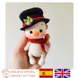 Amigurumi Christmas Snowman Crochet Pattern – Keychain Christmas Snowman Holiday Dolls – English + Spanish Tutorial PDF Instant  Download