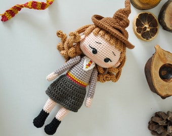 Amigurumi Wizard Girl Hermione English pattern