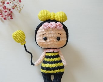 Amigurumi Bee Mia English pattern