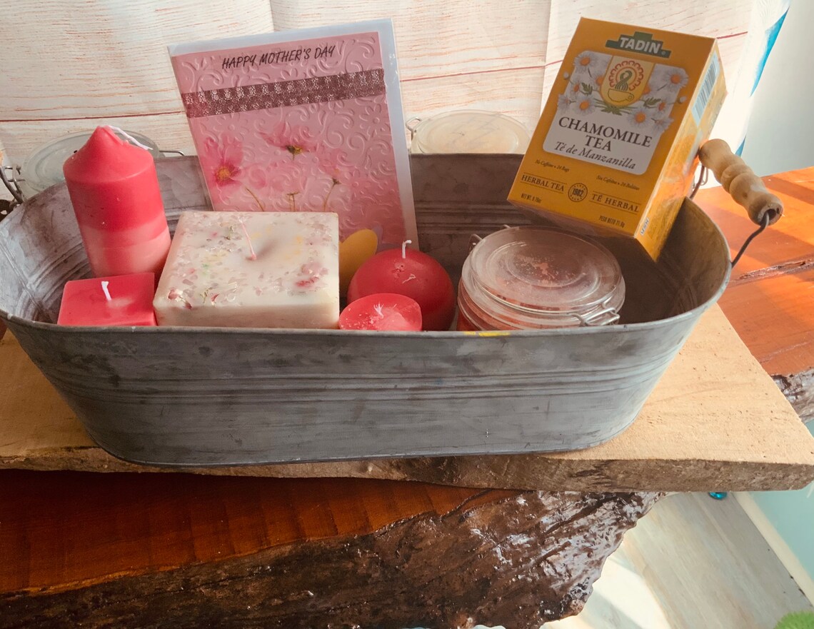 Mothers Day Candle lovers gift basket with card Etsy