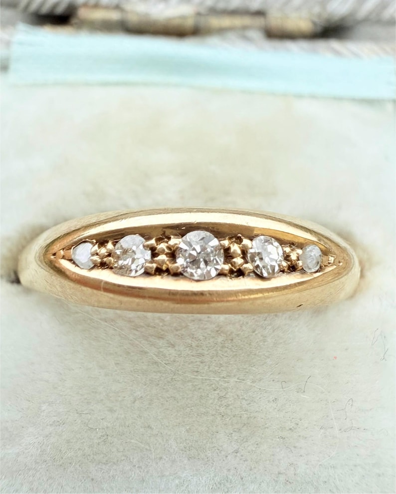 Antique 5 Stone Diamond Ring, Old Cut Diamond, Mine cut diamond, 18CT Gold Wedding Ring image 2