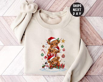 Christmas Highland Cow Sweatshirt, Farmhouse Holiday Hoodie,  Cozy Winter Pullover, Gingerbread Cookie Apparel